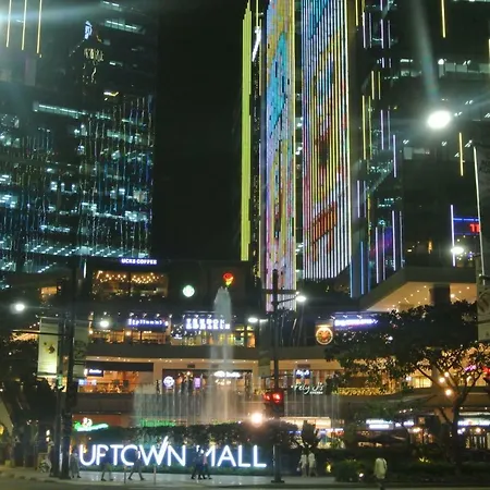 One Uptown Residence Sw14M 9Th Avenue St 公寓