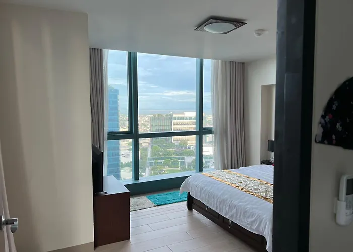 One Uptown Sw14m 9th Avenue St