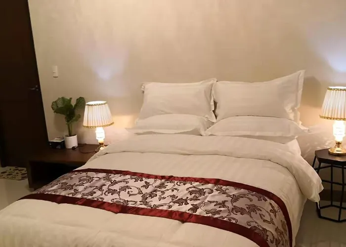 Apartment One Uptown Sw14m 9th Avenue St *