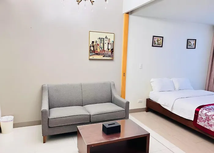 One Uptown Sw14m 9th Avenue St Apartment Manila